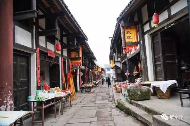 镇魔曲页游